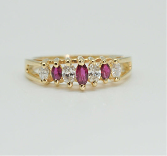 Estate Marquise Diamond and Ruby Gemstone in 14k Yellow Gold 6.25us