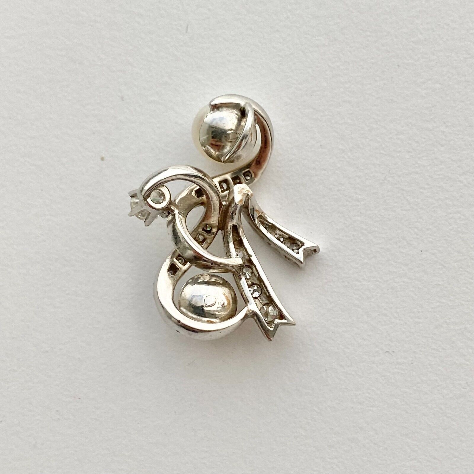 Antique Pearl & Diamond Pendant in Platinum