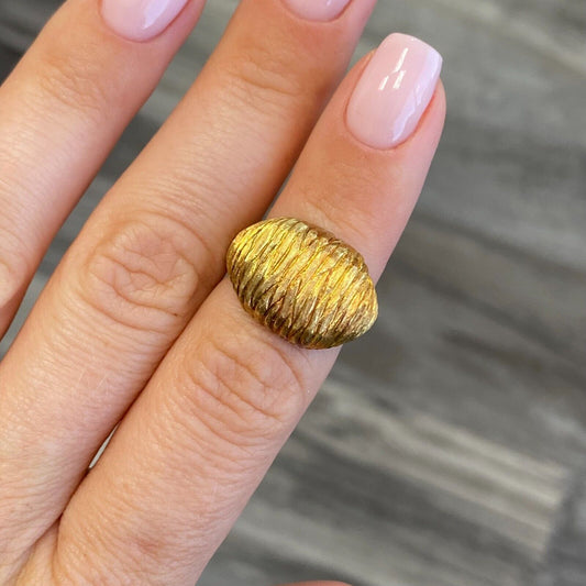Vintage 18k Yellow Gold Pinky Signet Dome Ring