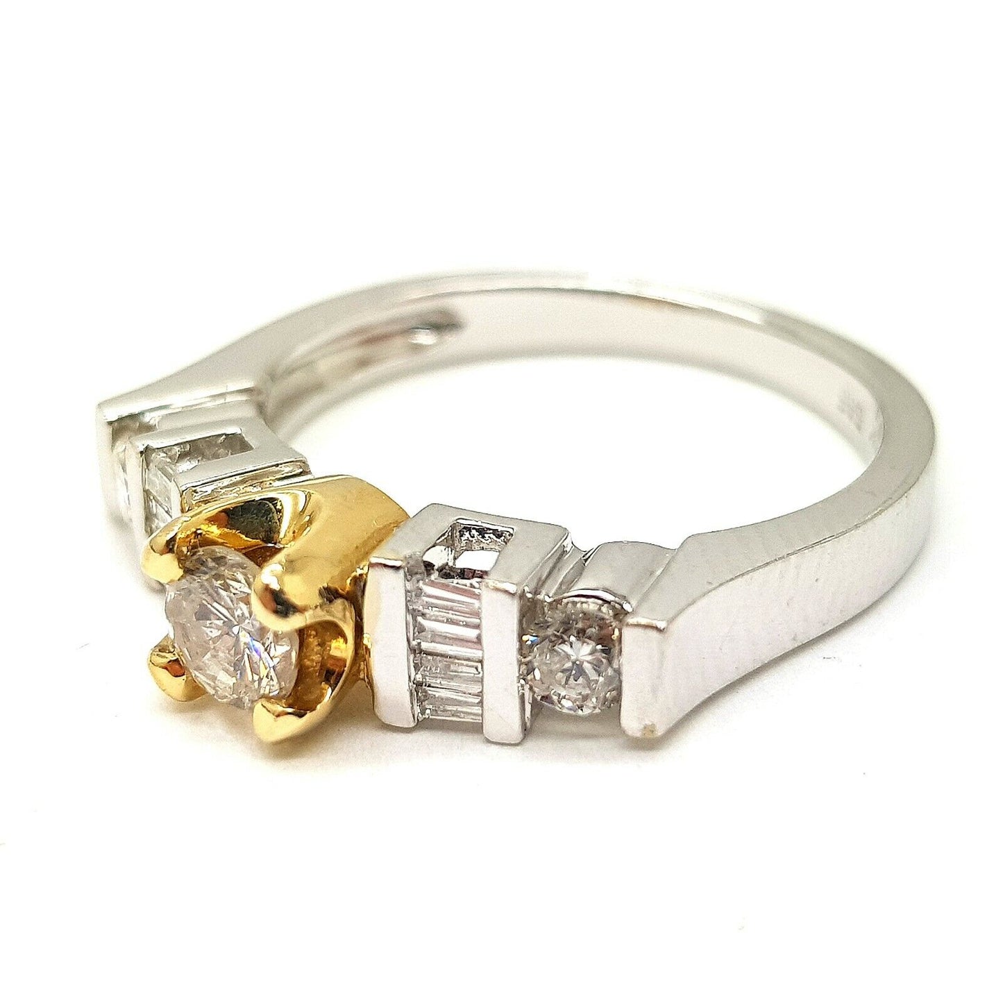 14k White Yellow Gold Diamond 0.90 CTW Ring 7.5us