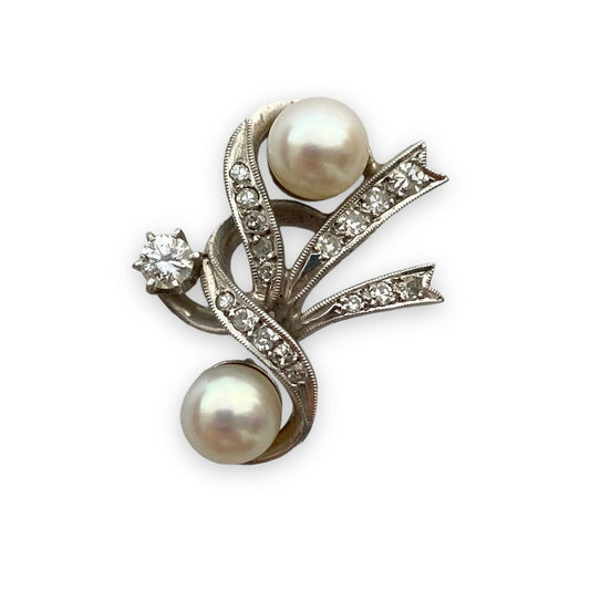 Antique Pearl & Diamond Pendant in Platinum