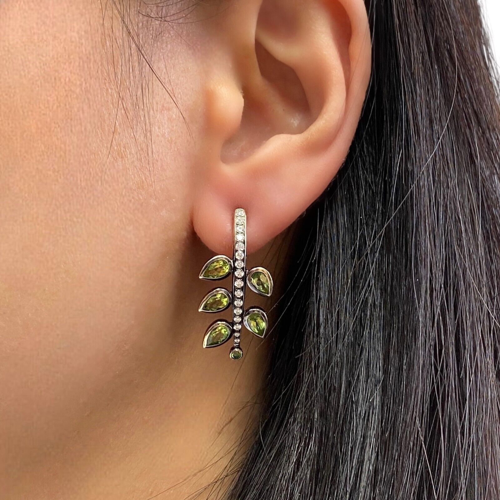 Misahara Diamond & Green Peridot Leaves Earrings  18k Gold Black Rhodium