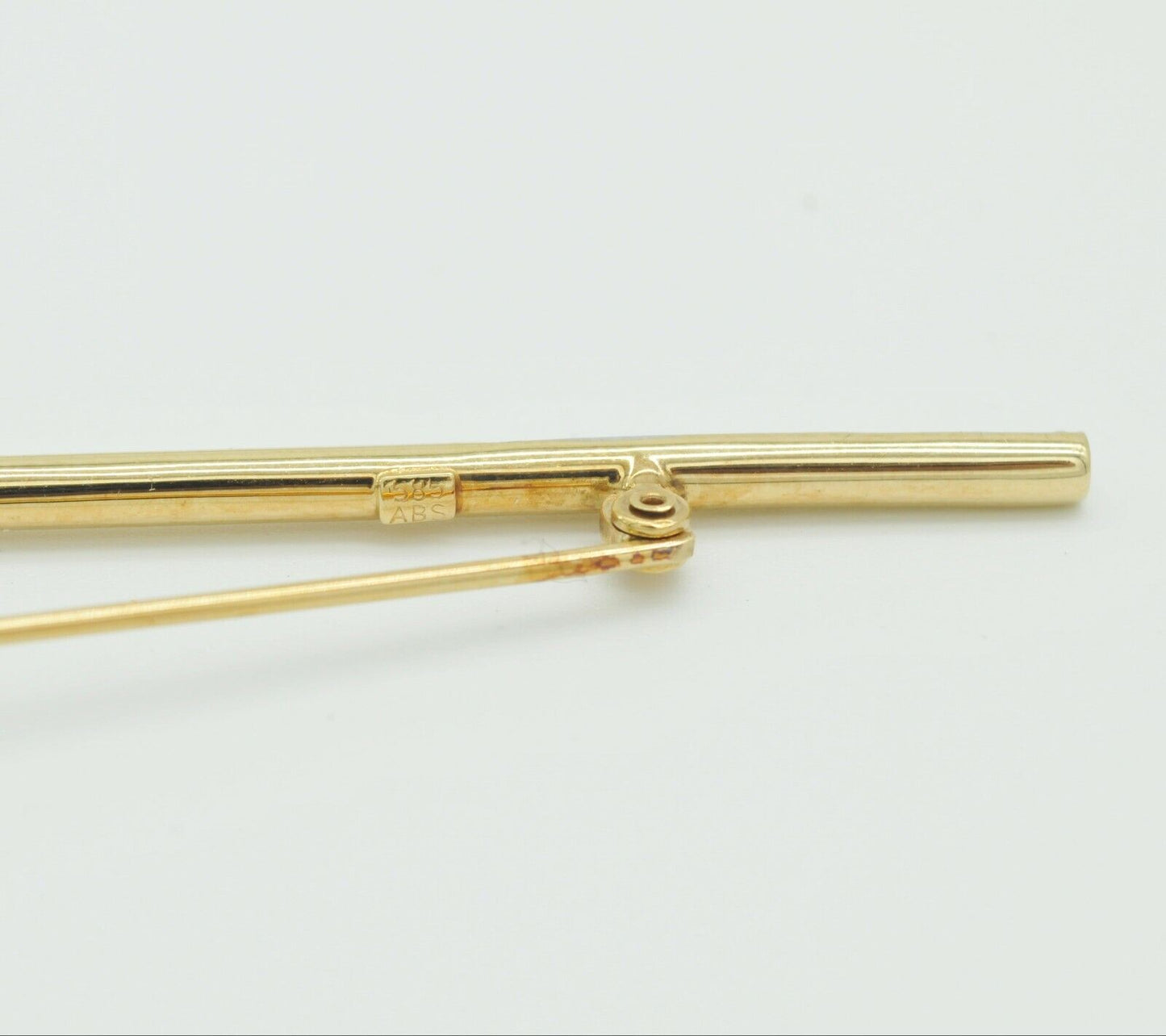 Women's Diamond Pin Bar in 14k Yellow Gold