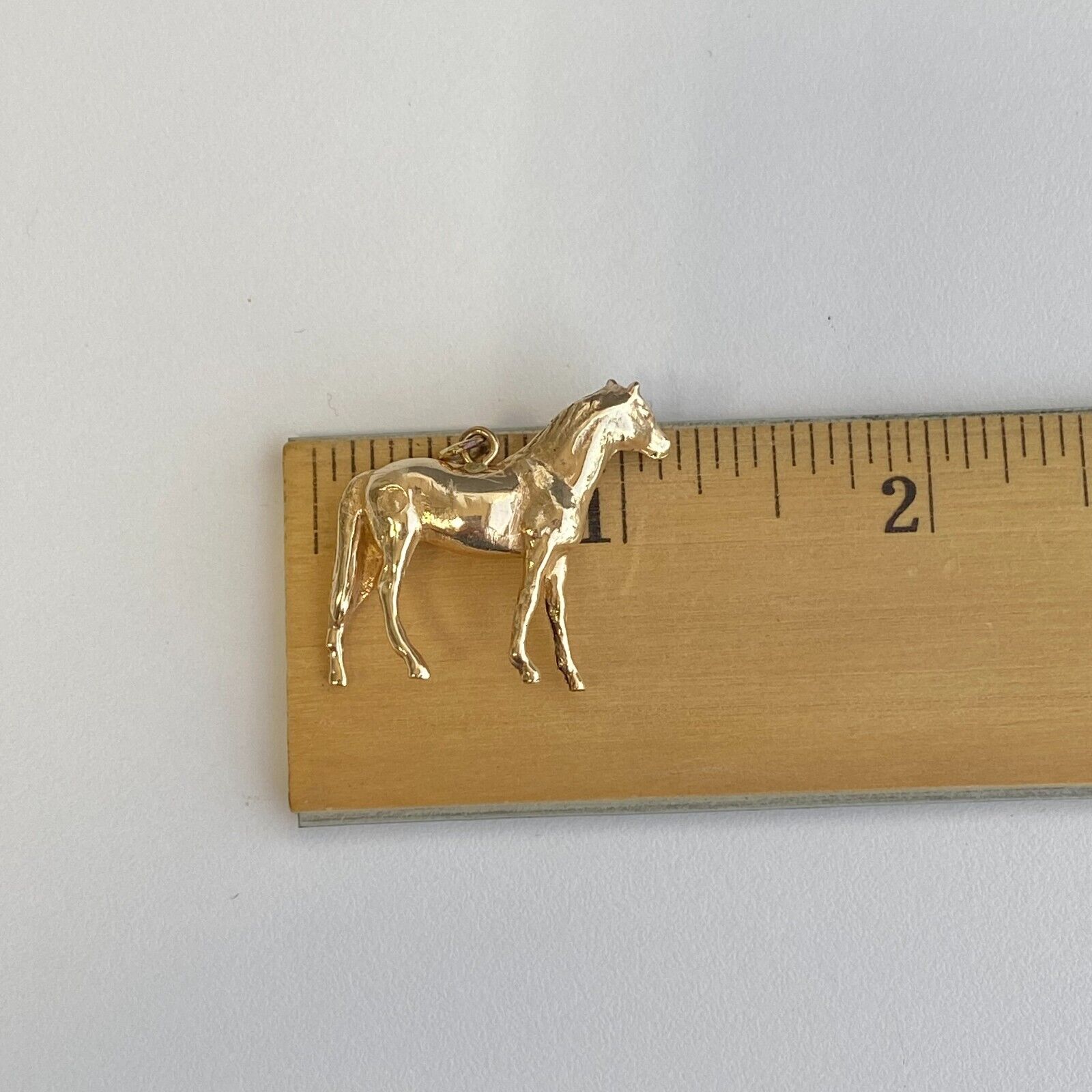 14k Gold Horse Pendant 11.3gr